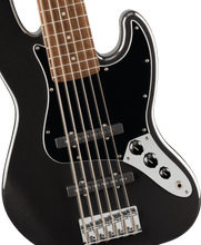 Cargar imagen en el visor de la galería, JAZZ BASS 6 CUERDAS FENDER AFFINITY SERIES MOD 0378671565