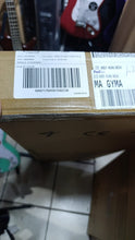 Cargar imagen en el visor de la galería, GUITARRA FENDER SQUIER PARANORMAL CUSTOM NASHVILLE STRATOCASTER