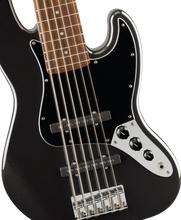 Cargar imagen en el visor de la galería, JAZZ BASS 6 CUERDAS FENDER AFFINITY SERIES MOD 0378671565
