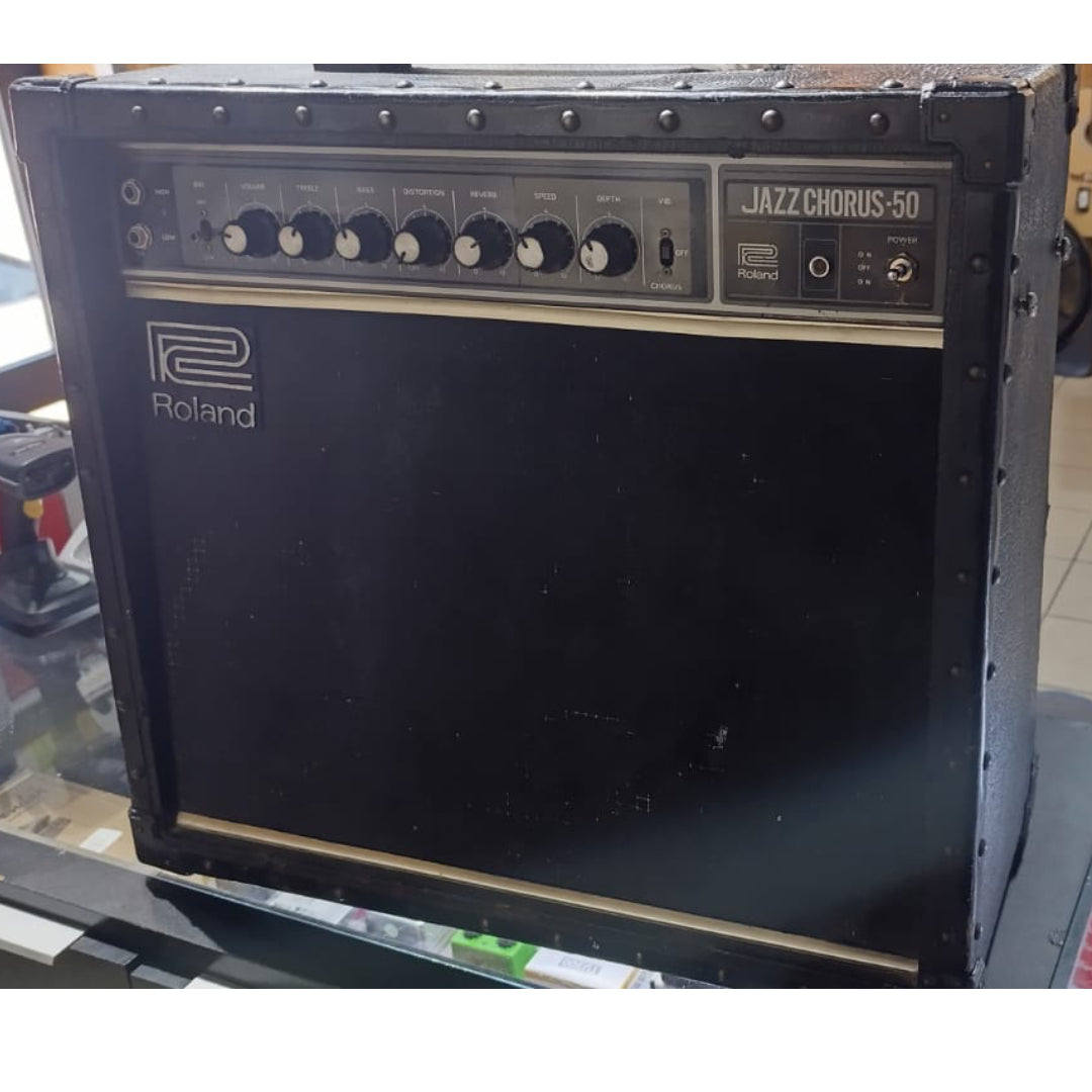 AMPLIFICADOR PARA GUITARRA ROLAND JAZZ CHORUS  50 (USADO)