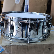 Cargar imagen en el visor de la galería, TAROLA PEARL CROMADA EXPORT 10 LUGS (USED)
