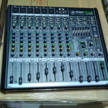 Cargar imagen en el visor de la galería, MEZCLADORA MACKIE PROFX12V2 USADA
