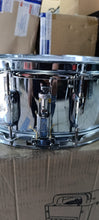 Cargar imagen en el visor de la galería, TAROLA PEARL CROMADA EXPORT 10 LUGS (USED)
